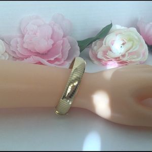 14k GOLD BRACELET